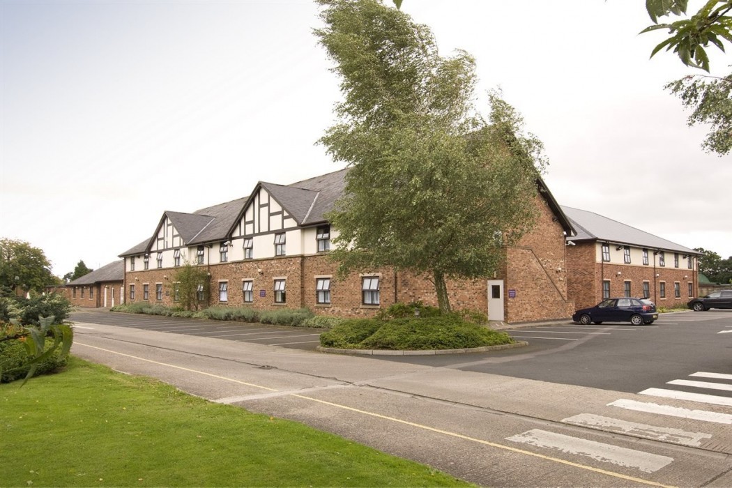 Premier Inn Solihull (Hockley Heath, M42) 28/73
