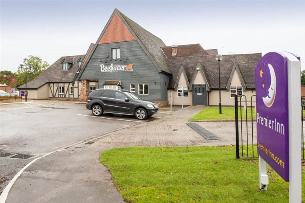 Premier Inn Solihull (Hockley Heath, M42) 46/73