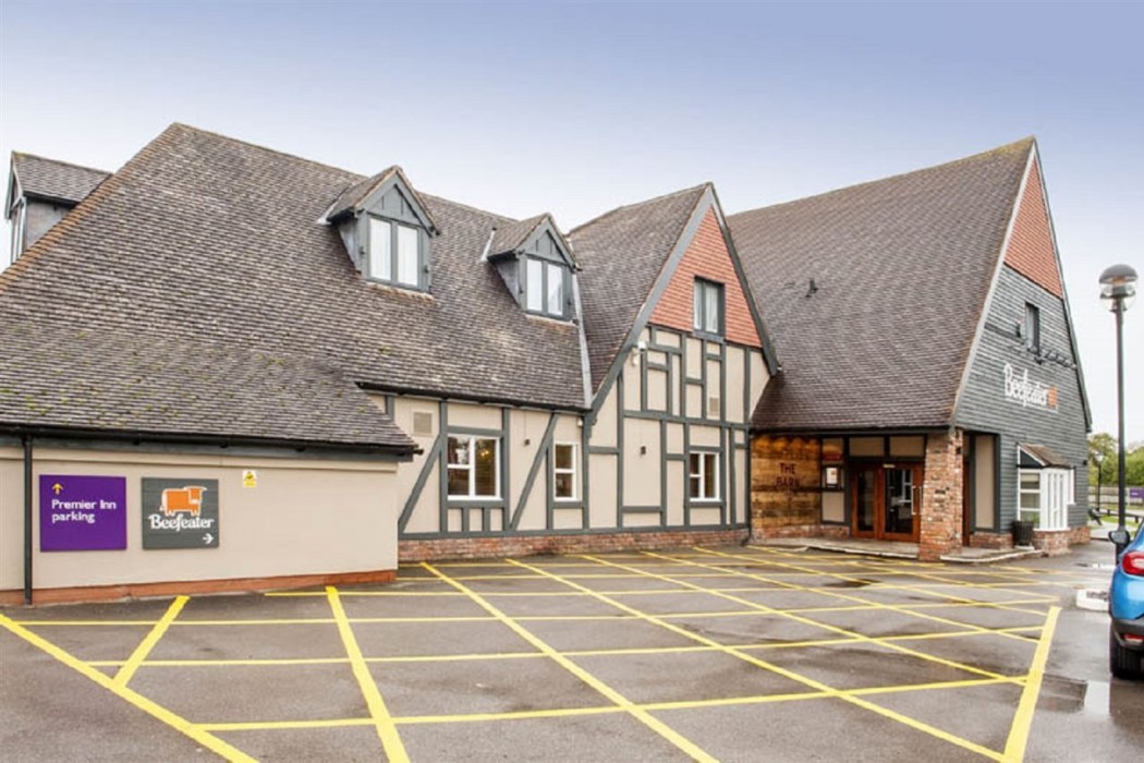 Premier Inn Solihull (Hockley Heath, M42) 45/73