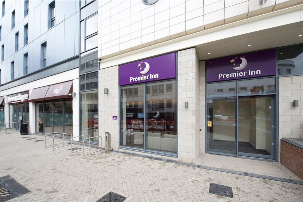 Premier Inn Bristol City Centre Lewins Mead 15/54