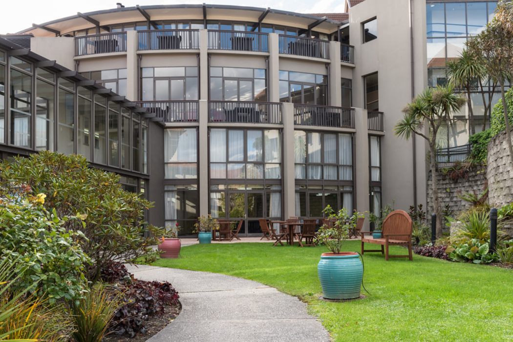 Copthorne Hotel and Resort Queenstown Lakefront 6/59