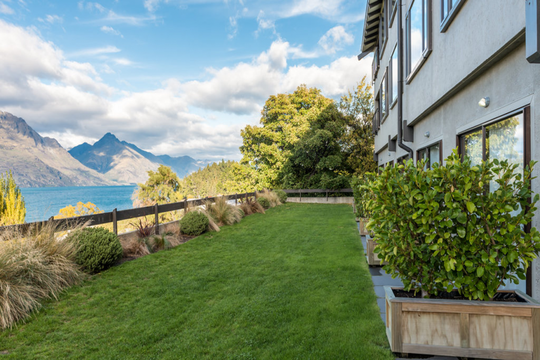 Copthorne Hotel and Resort Queenstown Lakefront 8/59