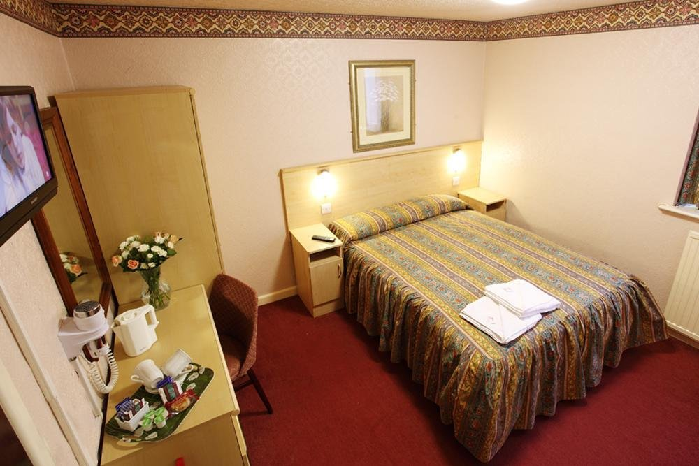 The Sutcliffe Hotel 10/55