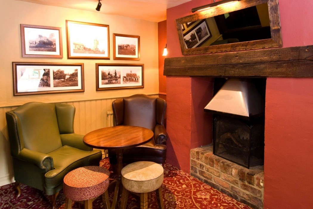 Premier Inn Tring 45/70