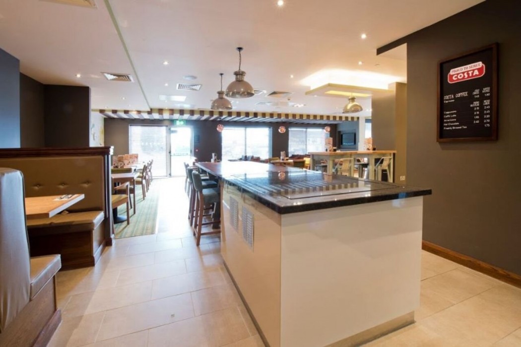 Premier Inn Honiton hotel 15/26
