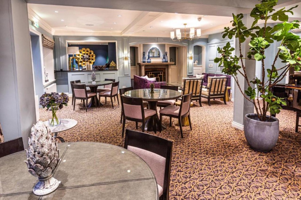 Hogarths Hotel 26/62