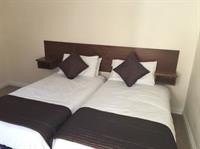 The Terrace Lodge Hotel 33/48