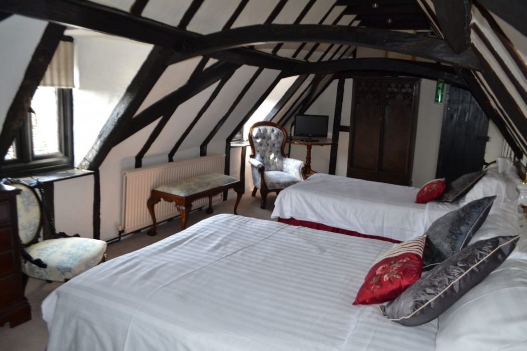 The Mermaid Inn 24/55