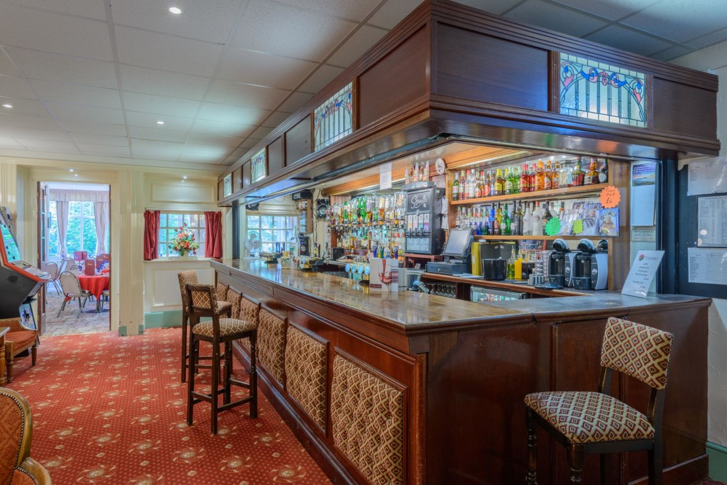 Devonshire Hotel 34/54