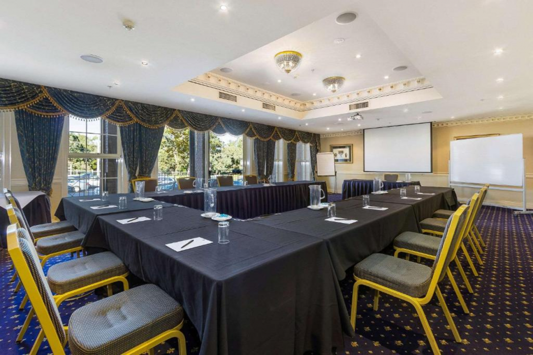 Canterbury International Hotel 12/19
