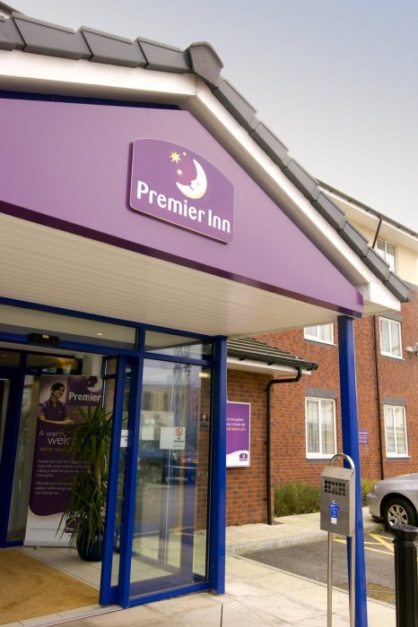 Premier Inn Warrington Central North 15/17