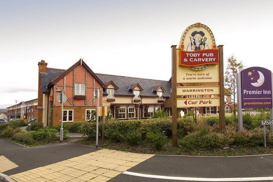 Premier Inn Warrington Central North 9/17
