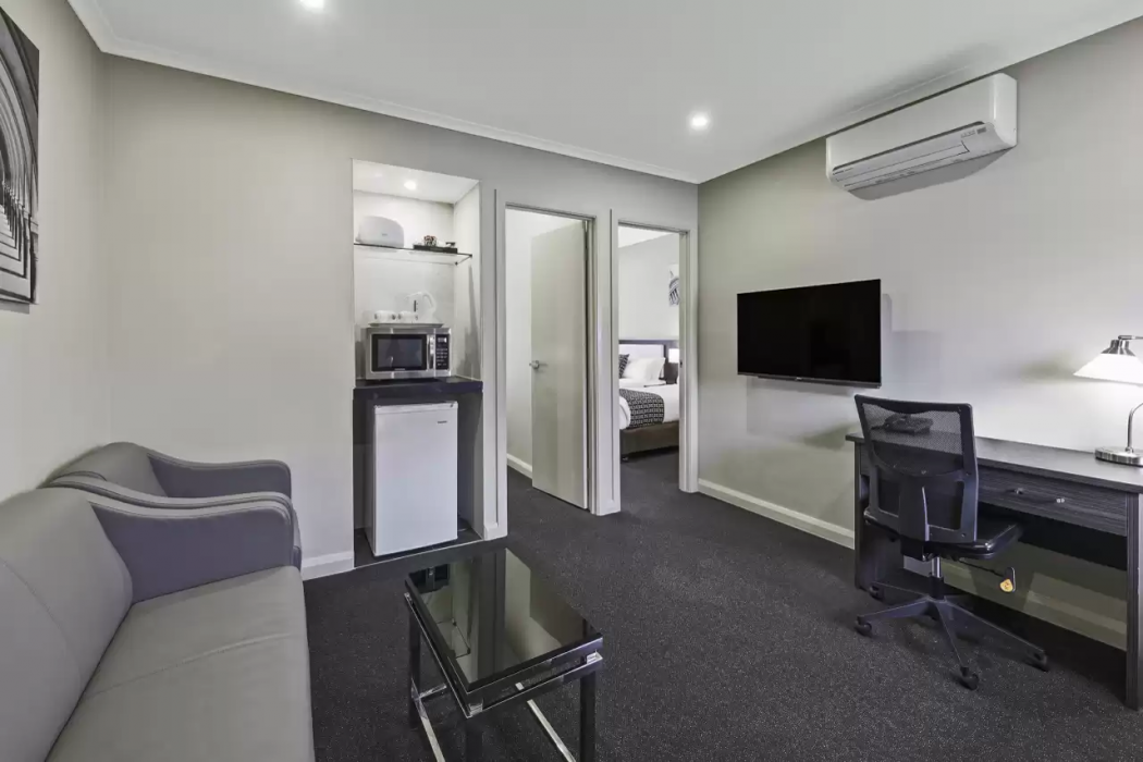 Quality Hotel Melbourne Airport 9/24