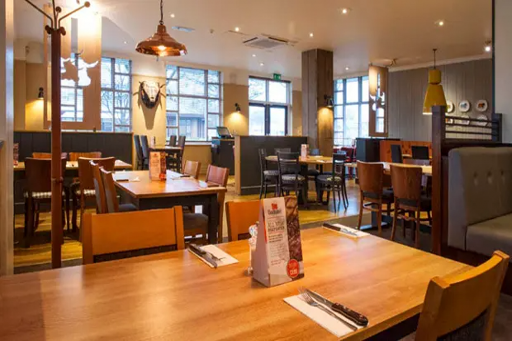 Premier Inn Dover (A20) 18/25