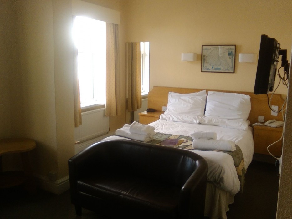 Monarch Hotel 22/27