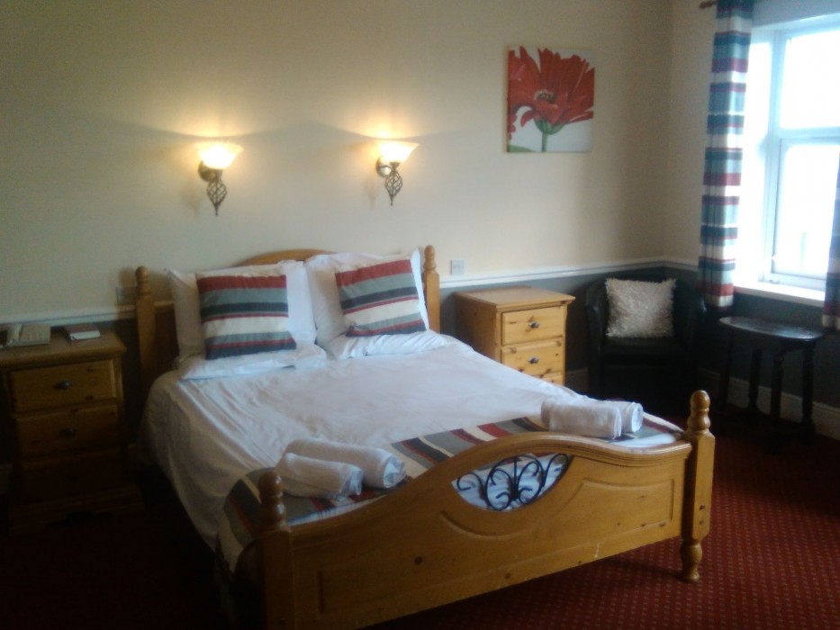 Monarch Hotel 8/27