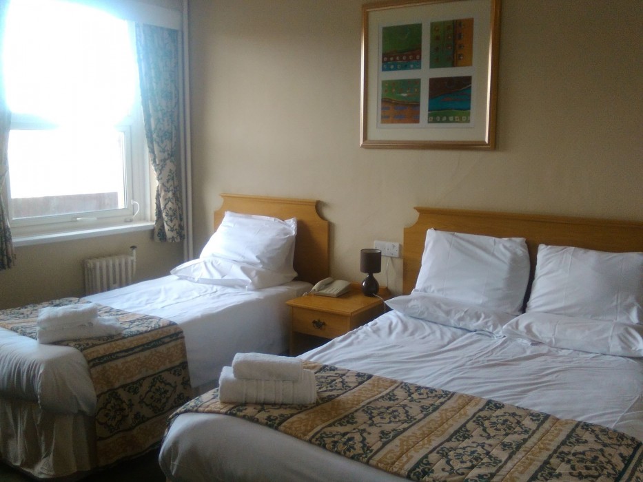 Monarch Hotel 13/27