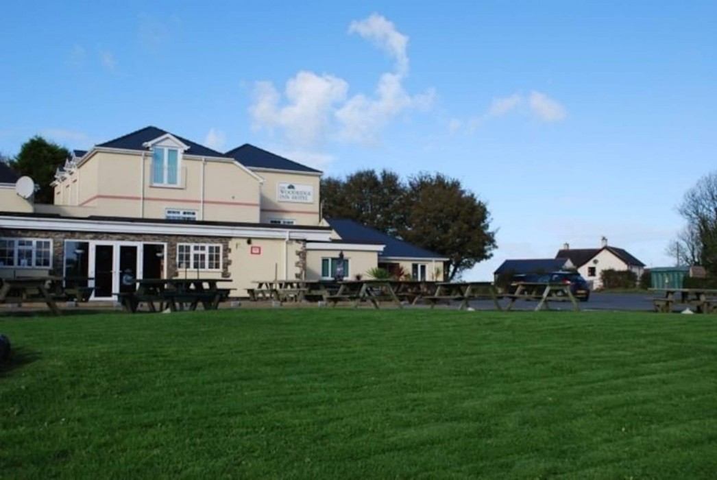 The Woodridge Inn Hotel 30/54