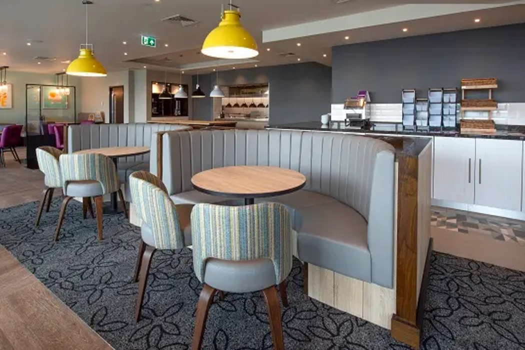 Premier Inn Manchester City Centre (Princess Street) 21/34
