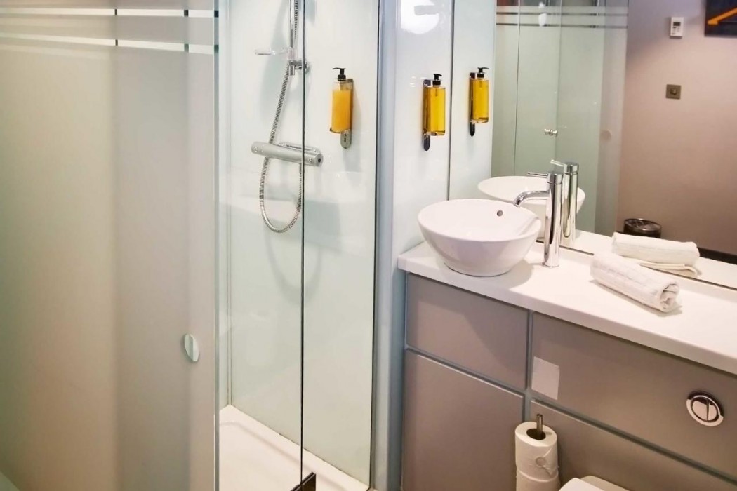easyHotel Belfast 34/49