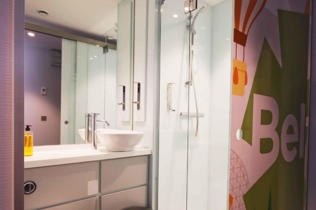 easyHotel Belfast 16/49