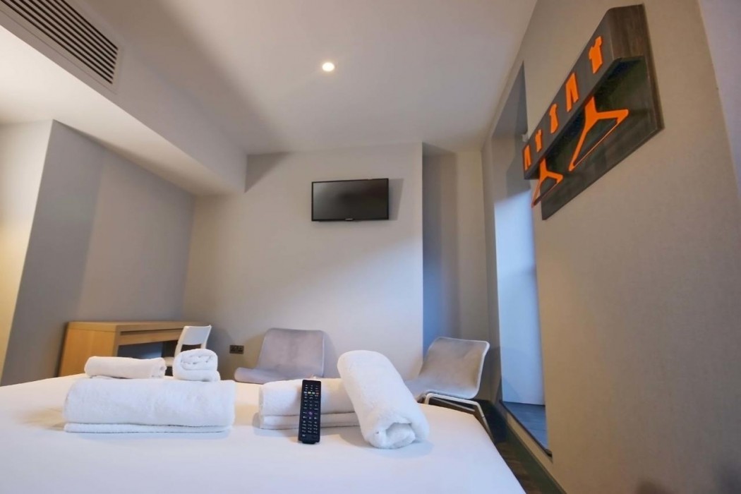 easyHotel Belfast 23/49