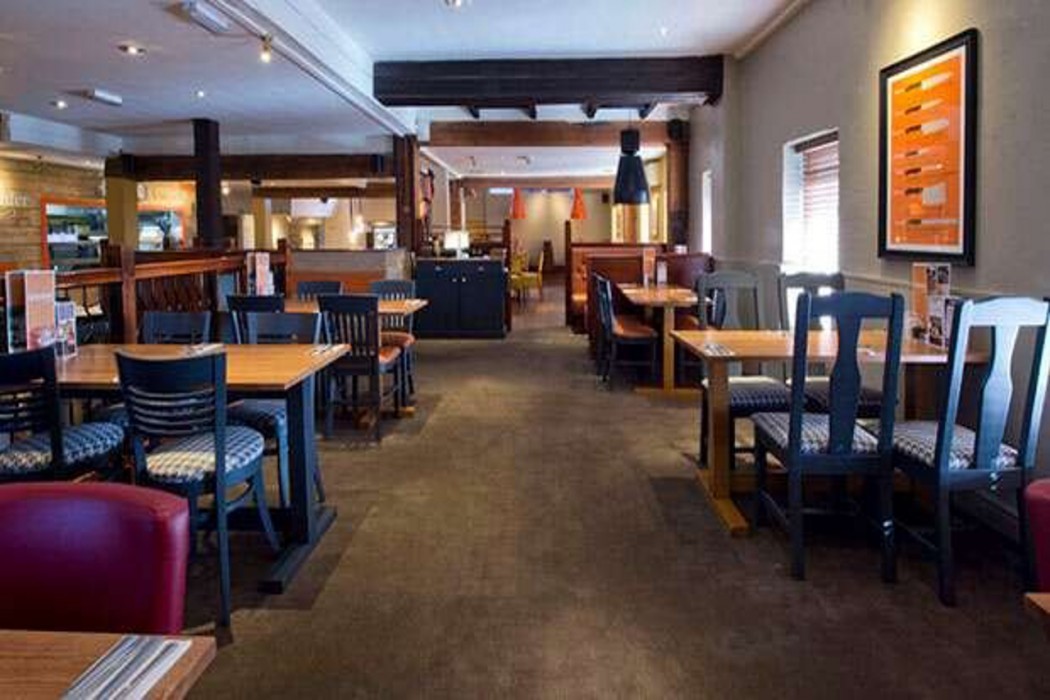 Premier Inn Northampton West (Harpole) 21/44
