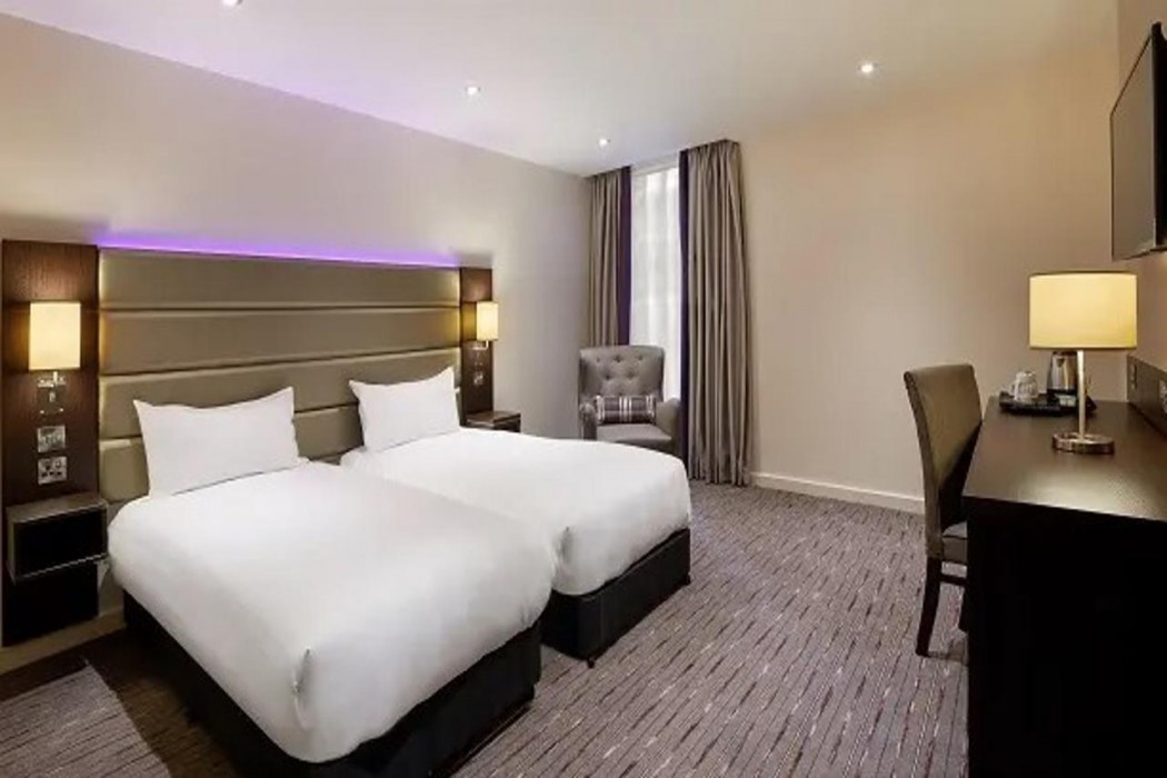 Premier Inn Maidstone (A26/Wateringbury) 7/33