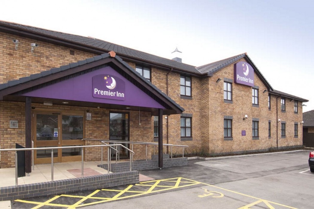 Premier Inn Llanelli Central West 28/62