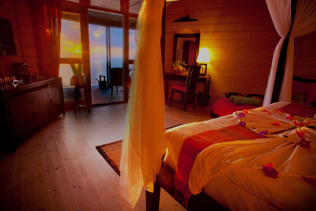 BEACH VILLA- Transfer Included Seaplane