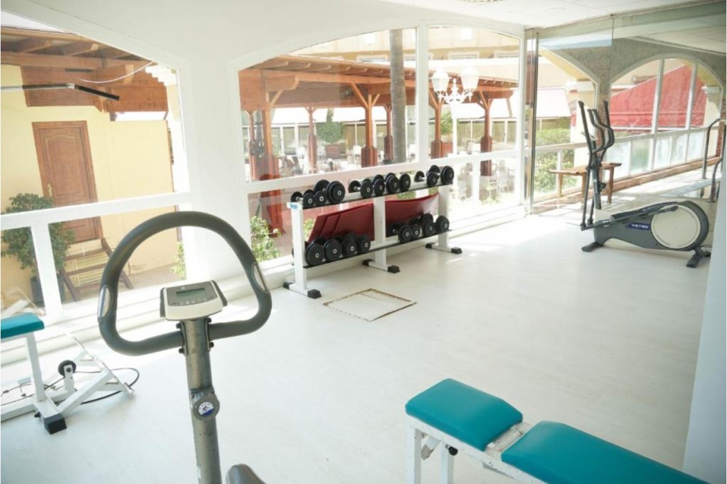 Ohtels La Hacienda 43/75