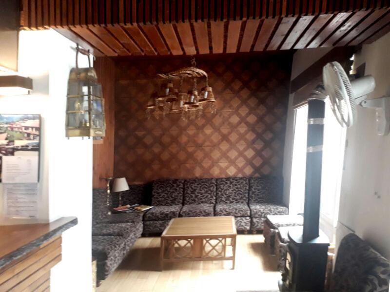 PAHALGAM HOTEL 9/39