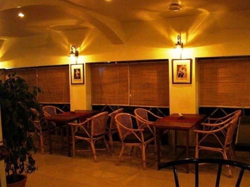 Rahi Coral Beach Resort 12/22