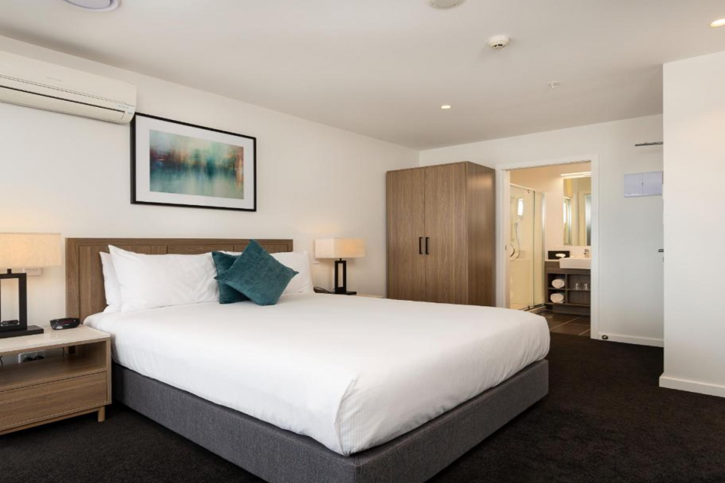 Oaks Auckland Hotel 10/31