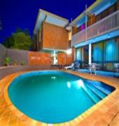 Quality Hotel Bayside Geelong 11/27