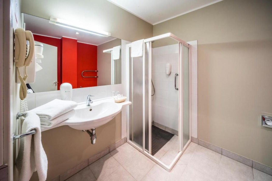 Rija Vef Hotel 6/35