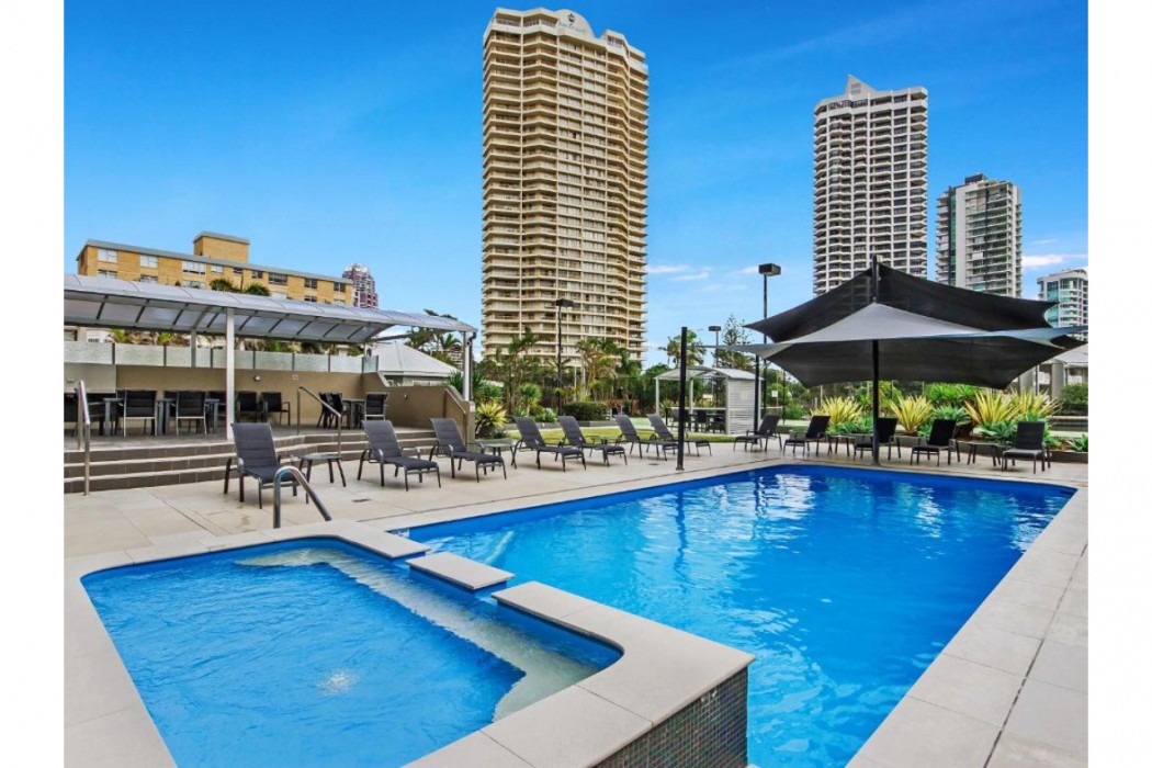 Sunbird Beach Resort 32/67