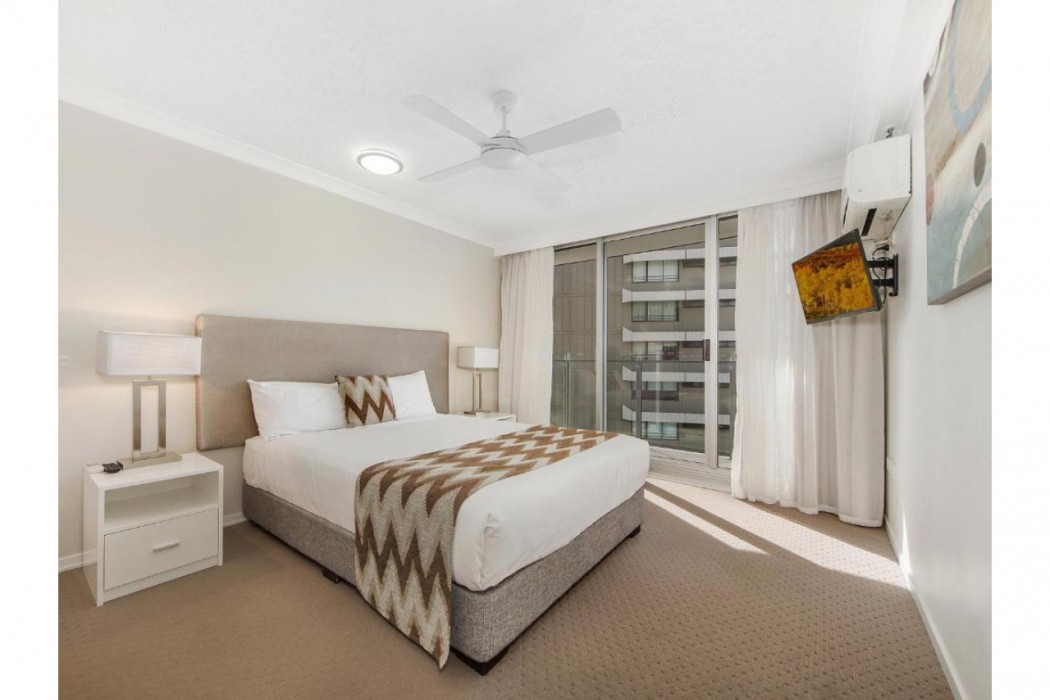 Sunbird Beach Resort 17/67