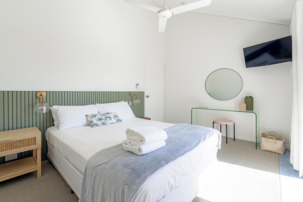 Glen Eden Beach Resort 16/33