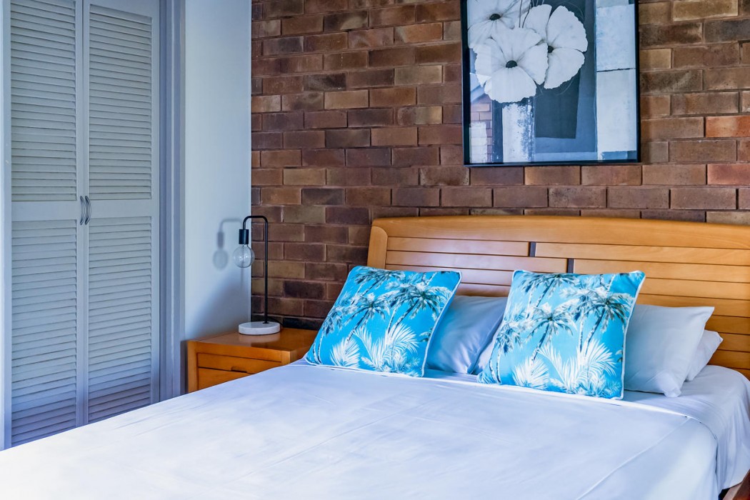 Glen Eden Beach Resort 6/33