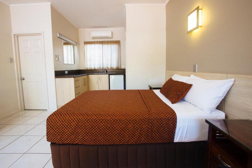 City Oasis Inn Townsville SureStay Collection by BW 7/39