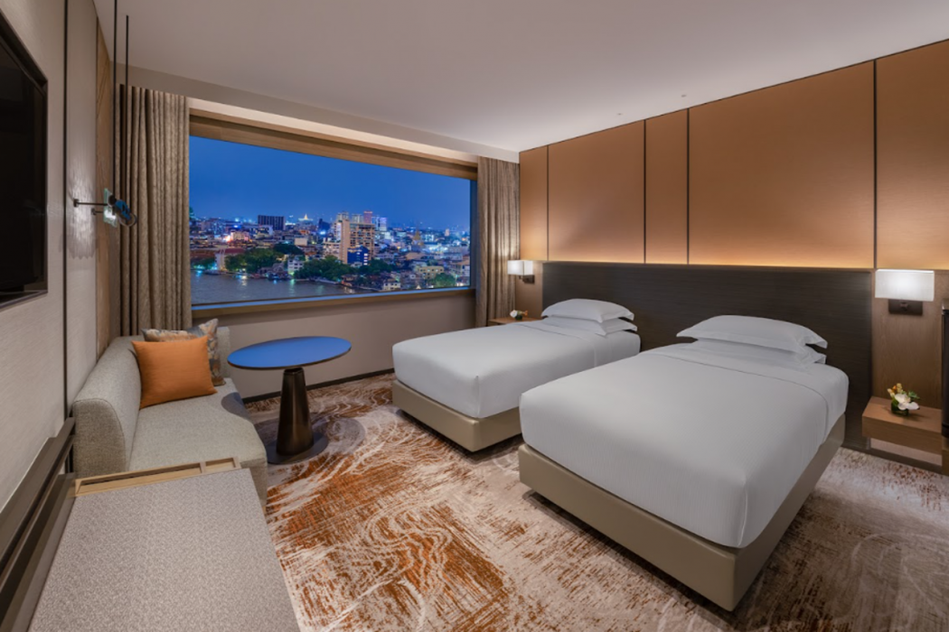 Millennium Hilton Bangkok 62/113