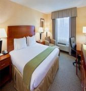 Holiday Inn Express Baltimore At the Stadiums 13/55