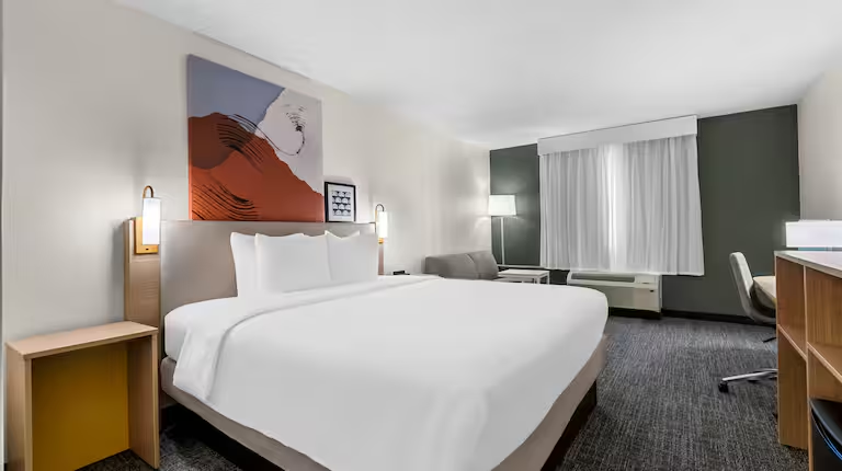 Spark by Hilton Bensalem Philadelphia 12/25
