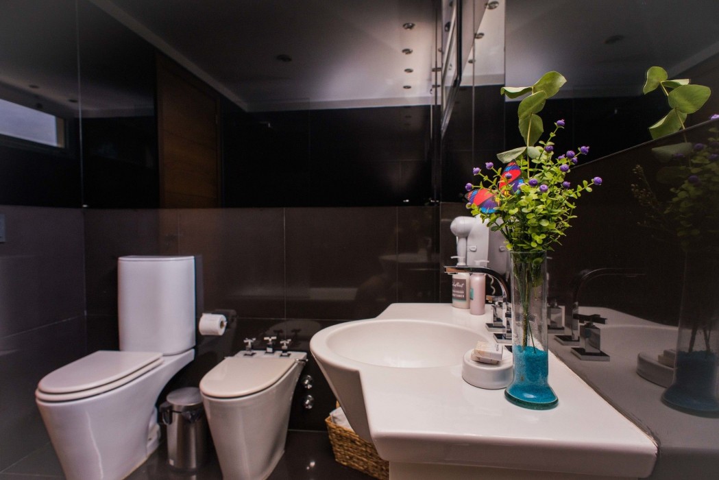 Soho Luxury Suites 66/99