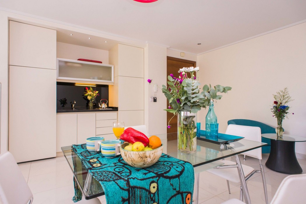 Soho Luxury Suites 48/99