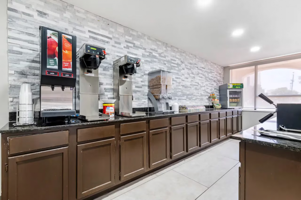 Quality Inn Amarillo West near Medical Center 21/28