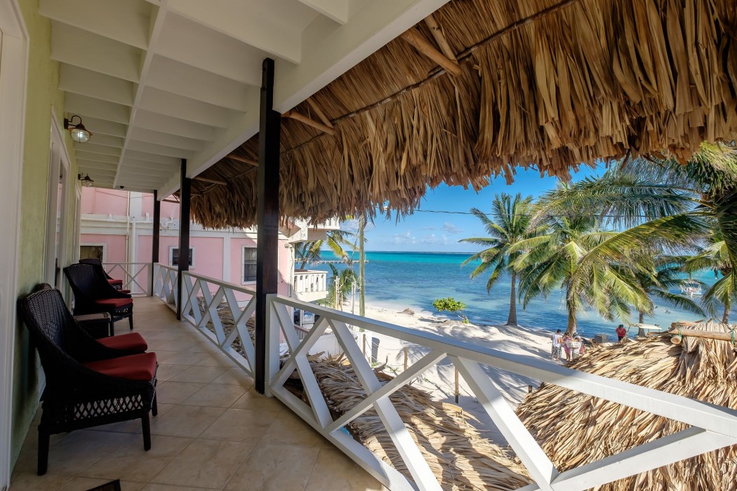 The Palapa House 35/85