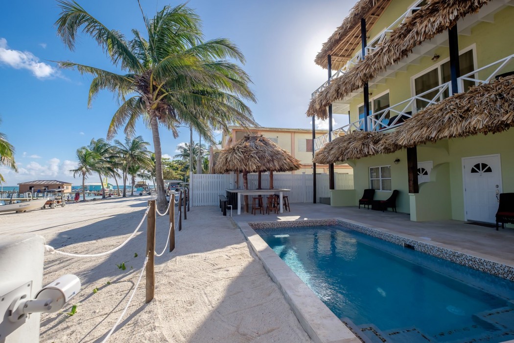The Palapa House 33/85