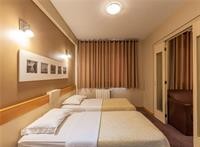 Tri Hotel & Flat Caxias 35/70